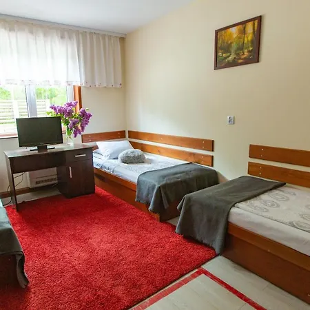 Nocleg Golebiow Pokoje Tylko Pracownicze Motel