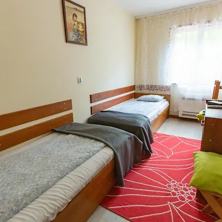 Nocleg Golebiow Pokoje Tylko Pracownicze Motel *